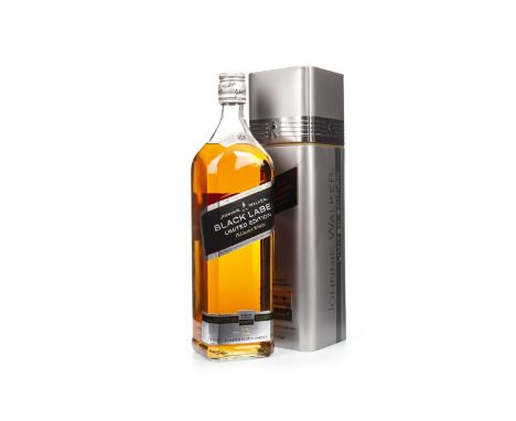 JOHNNIE WALKER BLACK LABEL AGED 12 YEARS MCLAREN LIMITED EDITION - ONE LITRE Blended Scotch Whisky One litre, 43% volume, in 