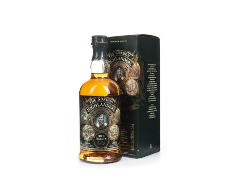 GORDON HIGHLANDERS Blended Scotch Whisky 70cl, 40% volume, in carton.