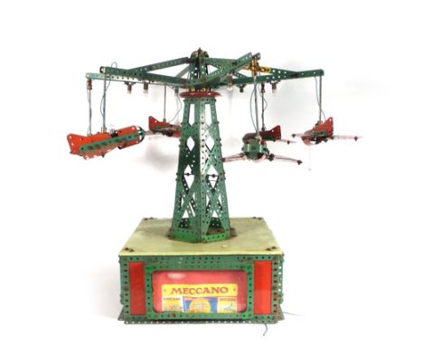 A 1950's Meccano shop display model in the form of a fairground plane ride,h. 56 cm,d. 63 cm   CONDITION REPORT:  Completenes