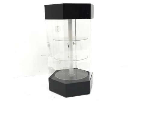 Hexagonal illuminated display cabinet with central rotating three tier shelf, W34cm, H60cm Condition Report Click here for fu