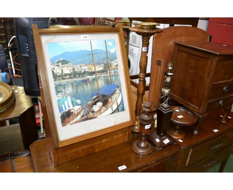 Treen - a small sewing box, hinged cover, cabriole legs; a fire screen; candlestick, lamps, smoker's stand; fruit bowl; etc