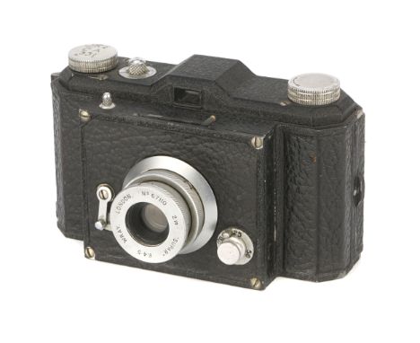 A Wray 'OWL' Prototype Camera, 1946, black, with Wrap Supar f/4.5 2" lens, chrome, serial no. 67110, body, VG, shutter workin