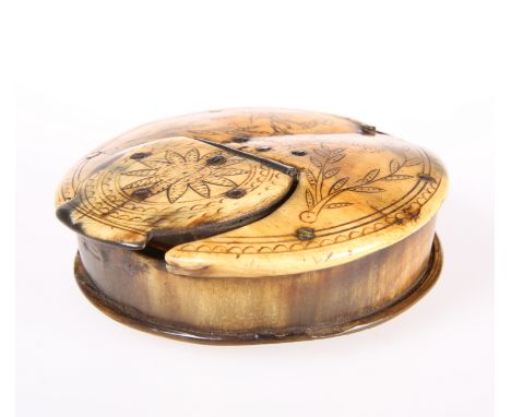AN EARLY 19TH CENTURY HORN SNUFF BOX, circular, engraved with chickens and sprigs of foliage, the small hinged cover engraved