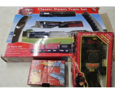 Part boxed Classic Steam train et, a Knitting Mate and a boxed Tommy Model-B robot 