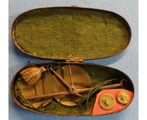 18th/19th C cased set of scales for half and full guineas in original case 