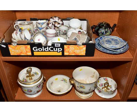 A GROUP OF ASSORTED CERAMICS, early 19th Century to late 20th Century, including Paragon Hamilton pattern cups and saucers, t