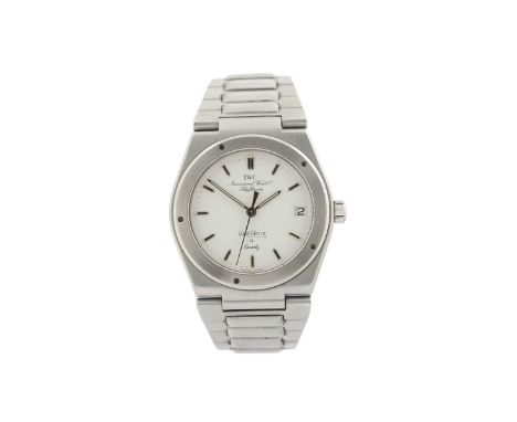 IWC INGENIEUR SL QUARTZ STEEL case No. 2353437. Made circa 1980. Fine and rare, tonneau-shaped, stainless steel, center secon