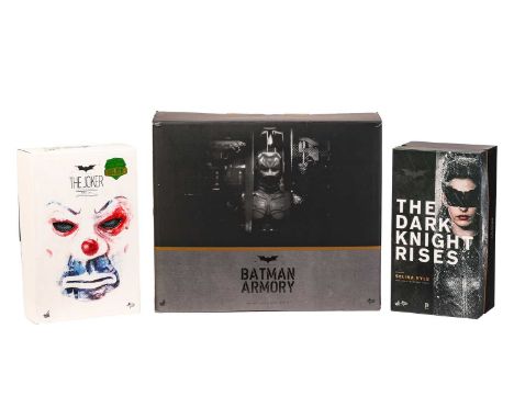 A Batman Dark Knight Hot Toys 'Batman Armory (with Batman Collectible Figure)', 1:6 scale, MMS234, in original box and outer 
