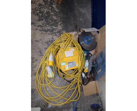 Makita angle grinder and a quantity of electrical cable
