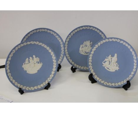 A selection of Wedgewood Jasperware Xmas plates (1990 - 1993) 