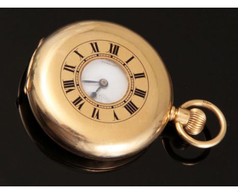 An 18ct gold half hunting cased pocket watch, the enamelled chapter ring and white enamel dial with Roman numerals, subsidiar