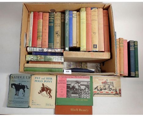 One box of hunting/equestrian books including Lionel Edwards 