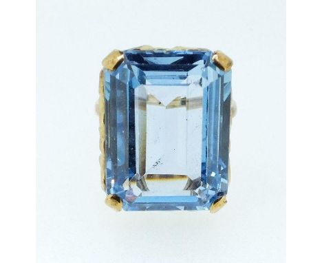 A 9 carat gold ring set large blue topaz, size R 