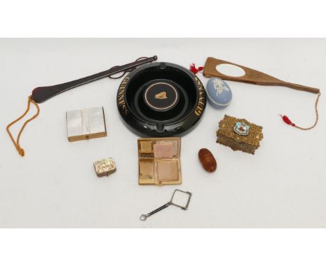 An assortment of vintage wares, to include, Wedgwood Jasperware trinket dish, retractable hand fan, cosmetic compact, Guinnes