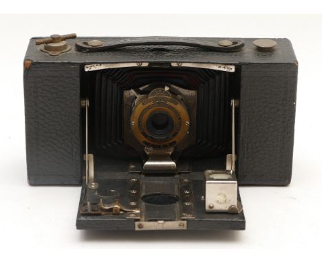 Kodak No.2 Folding Pocket Brownie, with 1909 patent dates. Horizontal format