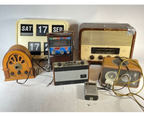 A collection of 20th century radio's, to include a Roberts R757, a Coronet valve radio, an Empress transistor radio and other