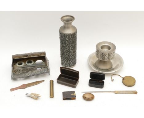 A collection of collectables, to include letter openers, snuff boxes, pill boxes, a Scottish grouse foot brooch, a brass tape