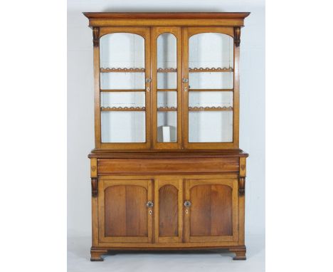 Late Victorian oak and mahogany Welsh dresser, having two arched glazed panel doors centred with two further glazed panels, o