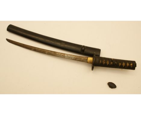 Japanese wakasashi, Meiji (1868-1912), corded shagreen grip, cast iron open tsuba, black lacquered scabbard, 32cm blade