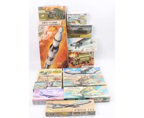 One box containing mainly Airfix 1/72nd scale model kits to include, Boeing 707 Airliner, Old Bill Bus, Saturn V Rocket and o