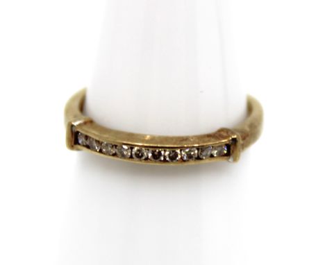 9ct Yellow Gold Diamond Half Eternity Ring.  The ring contains ten Round Brilliant Cut Diamonds. Each Round Brilliant Cut Dia
