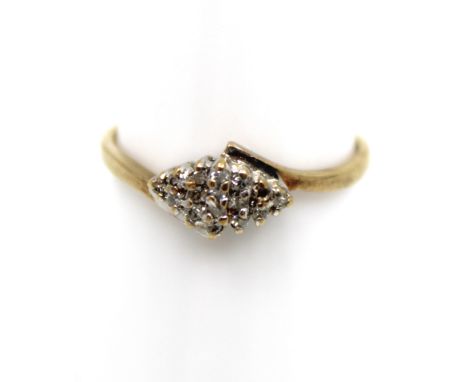 9ct Yellow Gold Round Brilliant Cut Diamond Cluster Ring The ring contains fourteen melee Round Brilliant Cut Diamonds. The r