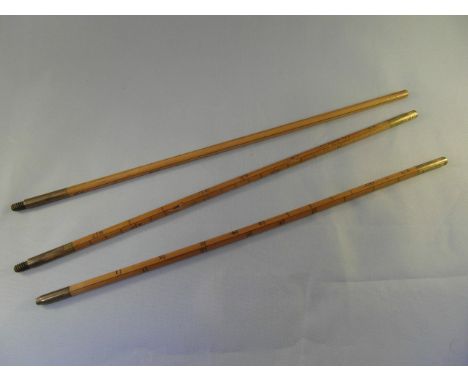 Nottingham Home Breweries barrel contents measuring stick. 765mm when assembled.