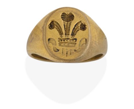 Dominic West (as Prince Charles): A gold-plated 'Prince of Wales' signet ringFirst seen in Season 5, Episode 1, 'Queen Victor