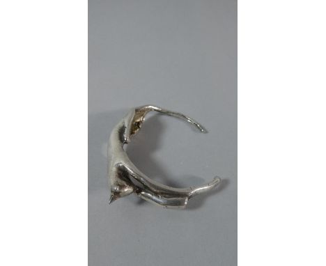 A Modern Silver Bangle in the Form of a Big Cat, London Hallmark, 34.6gms, 