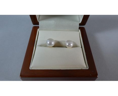 A Pair of Pearl and 9ct Gold Earrings 