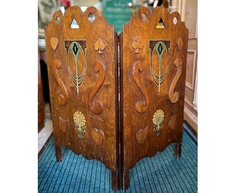 Circa 1910 Arts &amp; Crafts Two Panel Screen/Divider w/playing cards &amp; Bridge Decoration, 77.5cm high