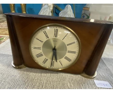 A vintage Smiths mantle clock 