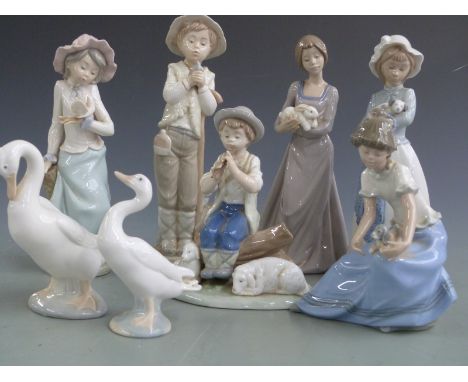 Collection of Nao/Lladro figures&nbsp;