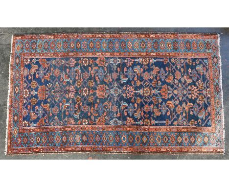 BRÜCKE, Sarough, alt,ca. 184 x 106 cm = 1,95 ²m, Fransen abgelaufen