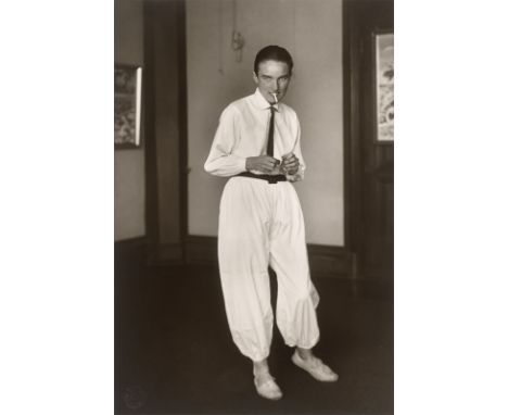 August Sander (Herdorf 1876 – 1964 Köln). Frau eines Malers. [Helene Abelen]. 1926/27Silbergelatineabzug von Gunther Sander, 