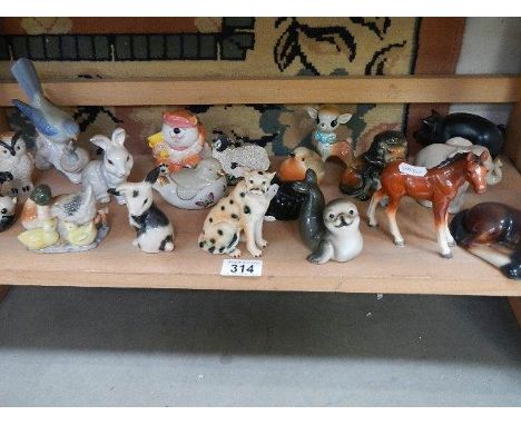 A mixed lot of ceramic and chalk ornaments.