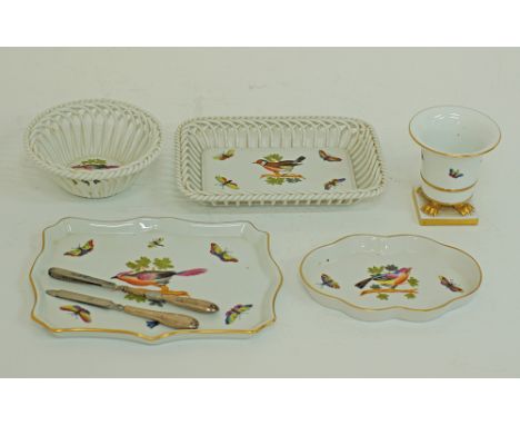 Porcelain - small Herend porcelain ornaments decorated with birds, the largest 19x14,5cm, the vase H8cm, together with two na