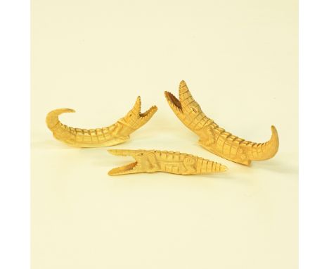 Three tribal African carved ivories depicting crocodiles, measuring L18cm, L14cm, L12,5cm, approx. weight: 205g, c1920-30s. (