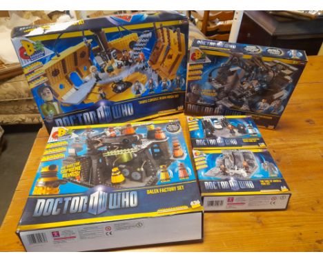 Group of 5 Character Building Doctor Who Constructable Sets including TARDIS Console Room and Dalek Factory - Sci-Fi, Collect
