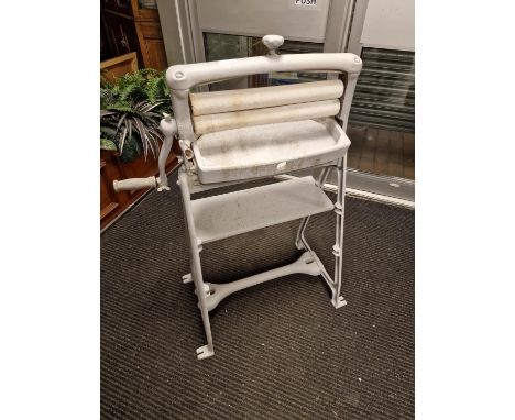 Decorative Vintage Cast Iron Washing Mangle