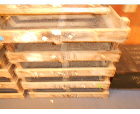 Five vintage Dutch Jaeger bulb trays 