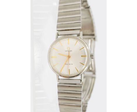 Omega: a Gentleman's vintage manual wind steel cased Omega wristwatch, comprising a round signed silvered dial, with applied 