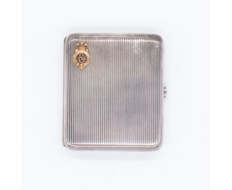 Edward VIII / Royal Interest: an early 20th Century silver cigarette case with ridged cover and base, the cover applied with 