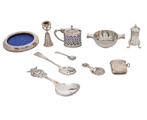 A German miniature silver wager cup, c1900, 70mm h, maker's and control marks and miscellaneous other small silver articles, 