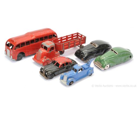 Wells, Mettoy and other tinplate and diecast model vehicles - Wells items comprise 2 clockwork Streamlined Cars in green and 