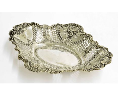 Late Victorian pierced oval silver dish, maker Jenkins & Timm, Sheffield 1900, 12.25" wide, 10.1oz t approx