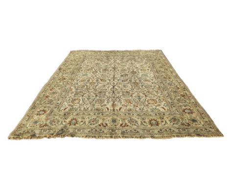 Fine Persian Tabriz carpet, 135" x 100" approx