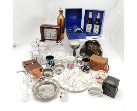 Qty of misc inc bakelite clock, 2 x boxed Hall &amp; Woodhouse beers / tankard, Lomonsov raccoon, copper &amp; brass mercury 