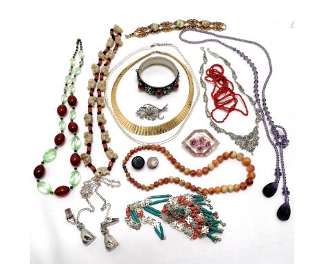 Qty of costume jewellery inc Napier gold tone collar, lucite brooch, ALP bangle, Australian bracelet etc