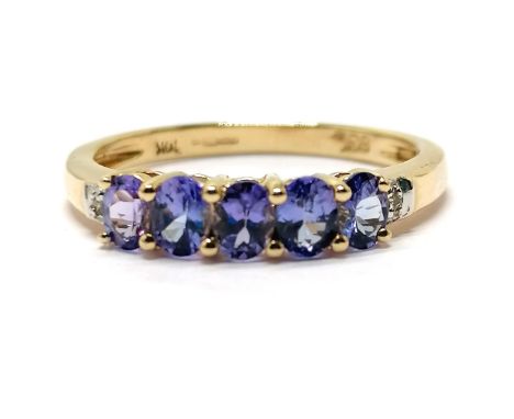 14ct hallmarked gold tanzanite (5) / diamond (2) stone set ring - size Q &amp; 2.3g total weight